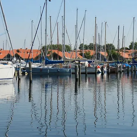 Hausboot Fjordblik Kollund Østerskov
